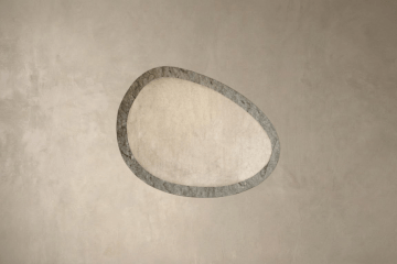 Spiegel mit Steinfunier